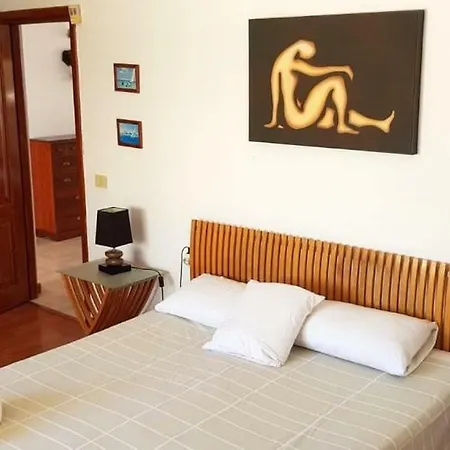 La Tosca Villa